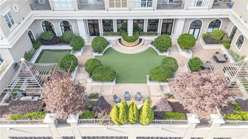 Private balcony overlooking the Meridian courtyard and Tower Place Park